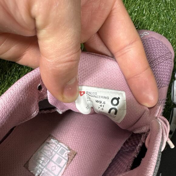 On Running Cloud Shoes Womens Size 9.5 Pink Gray Athletic CloudTec Running - Picture 12 of 12